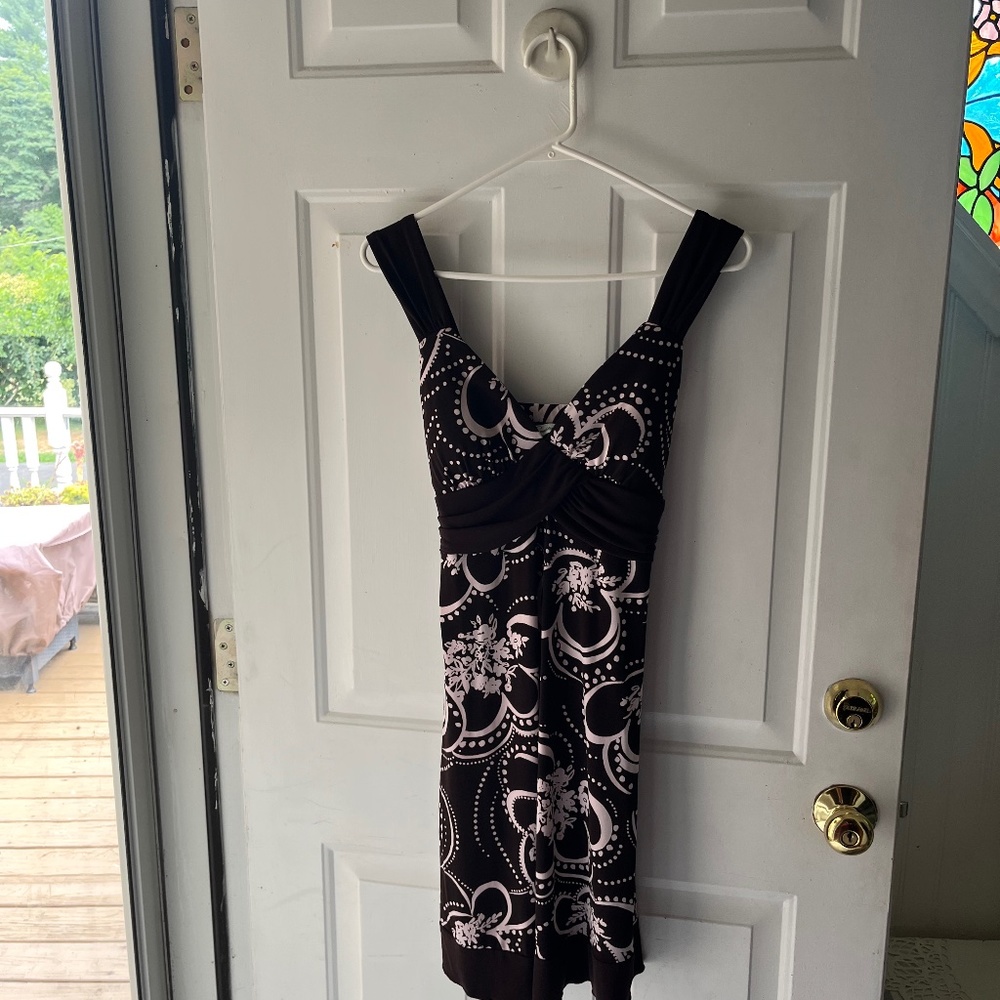 Brown dress with cream dot flower pattern